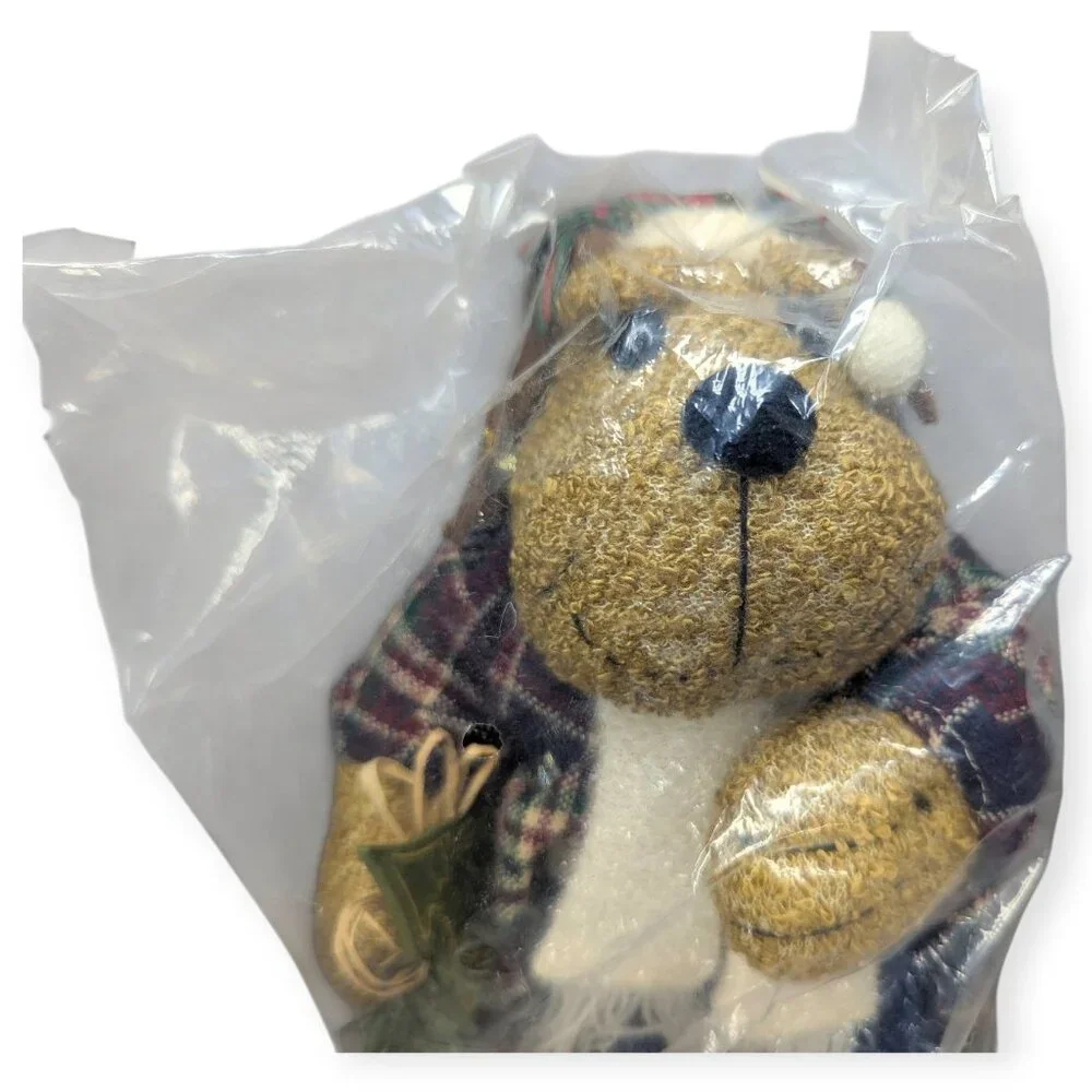 NWT Yule Tidings 14